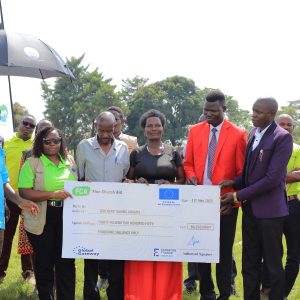 FCA Uganda recognizes outstanding teachers in Kyangwali refugee settlement